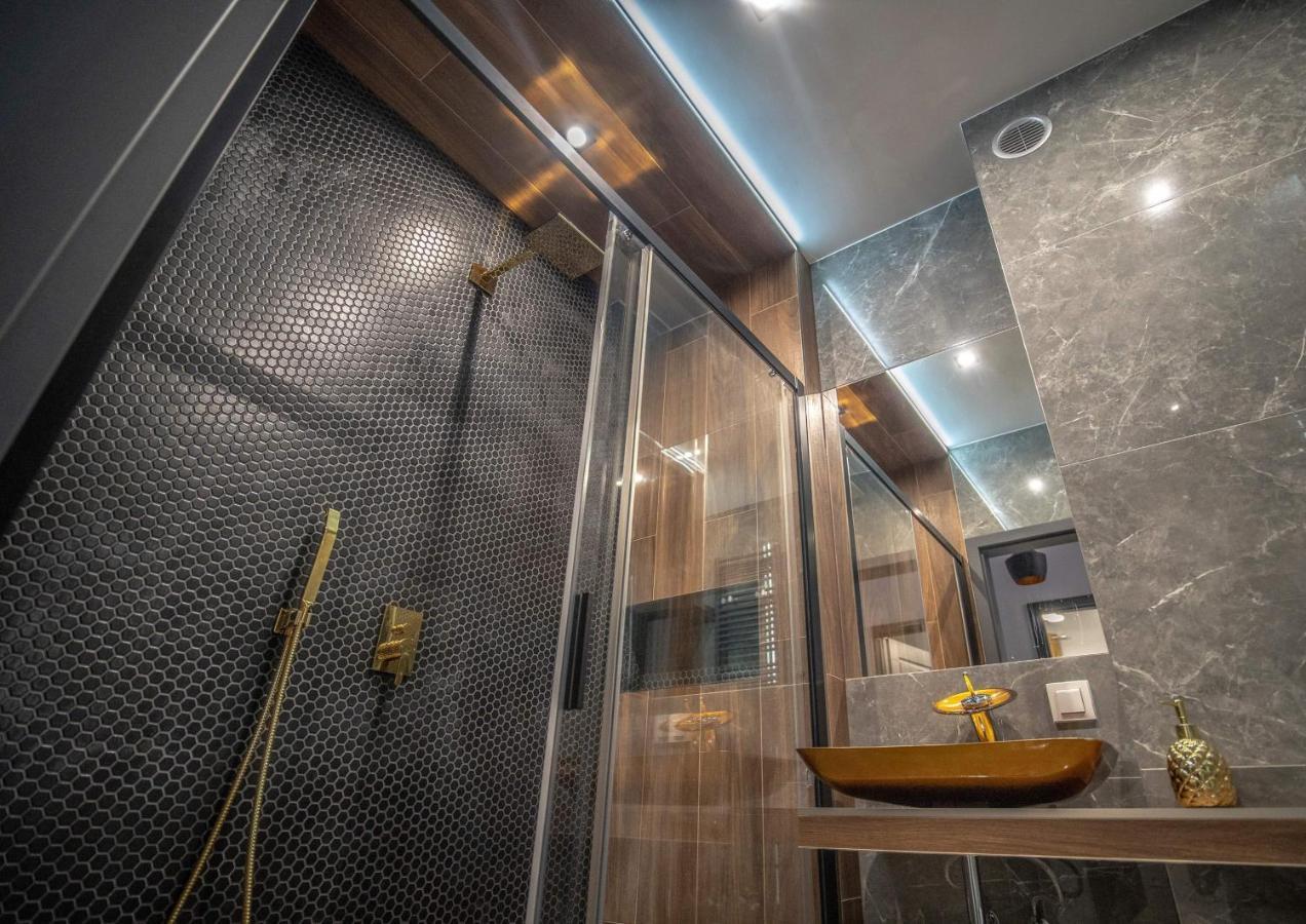 Apartament W Cieplicach Deluxe Jelenia Góra Exterior foto
