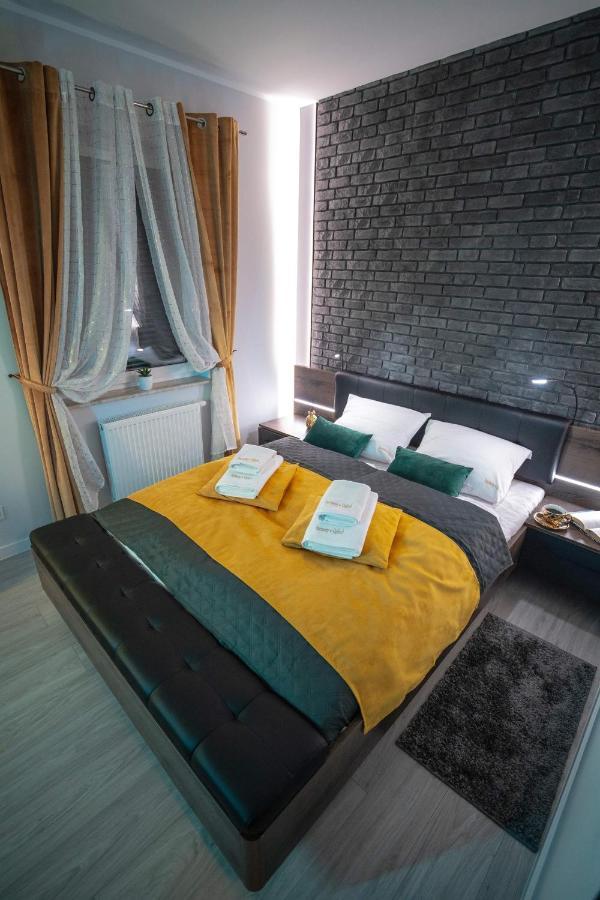 Apartament W Cieplicach Deluxe Jelenia Góra Exterior foto